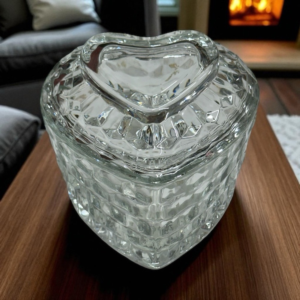 Homco Glass Heart‎ Box Fostoria Whitehall Colony Cubist Candy Trinket Lid VTG